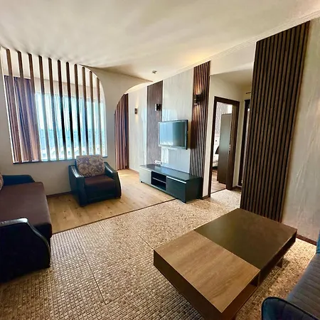 Cozy For 5 People In Royal Zajazd *