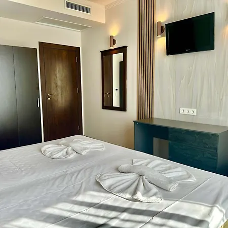 Cozy For 5 People In Royal * Słoneczny Brzeg