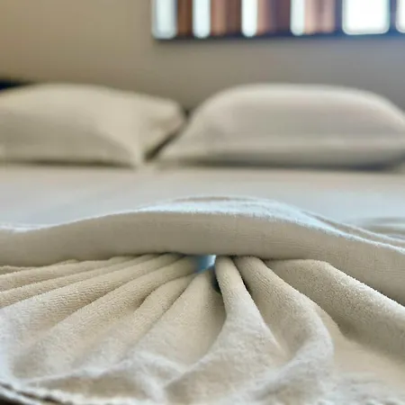 Cozy For 5 People In Royal סאני ביץ'